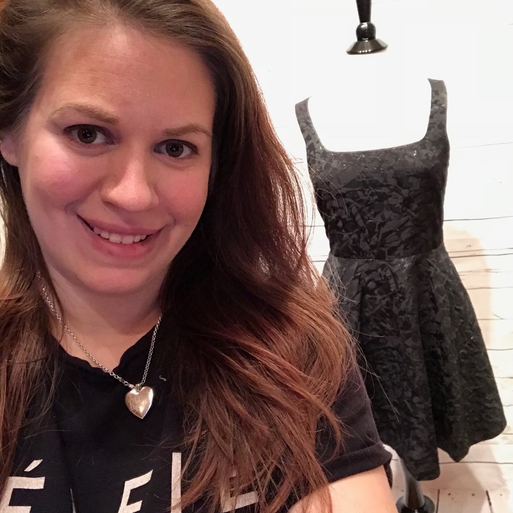 Meet Your Posher from La Belle Âme, LLC